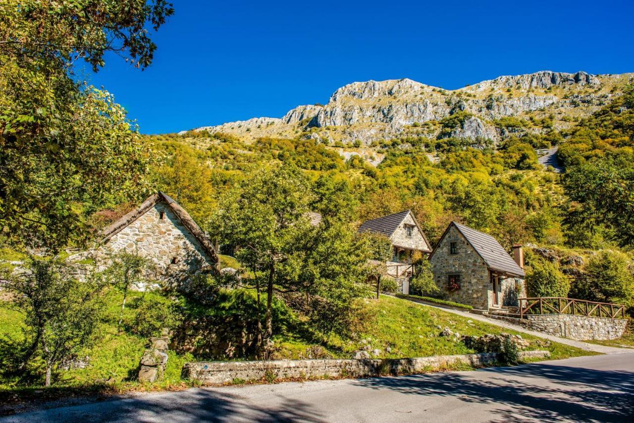 Vila Alpeggio Pruno Corfino Exteriér fotografie
