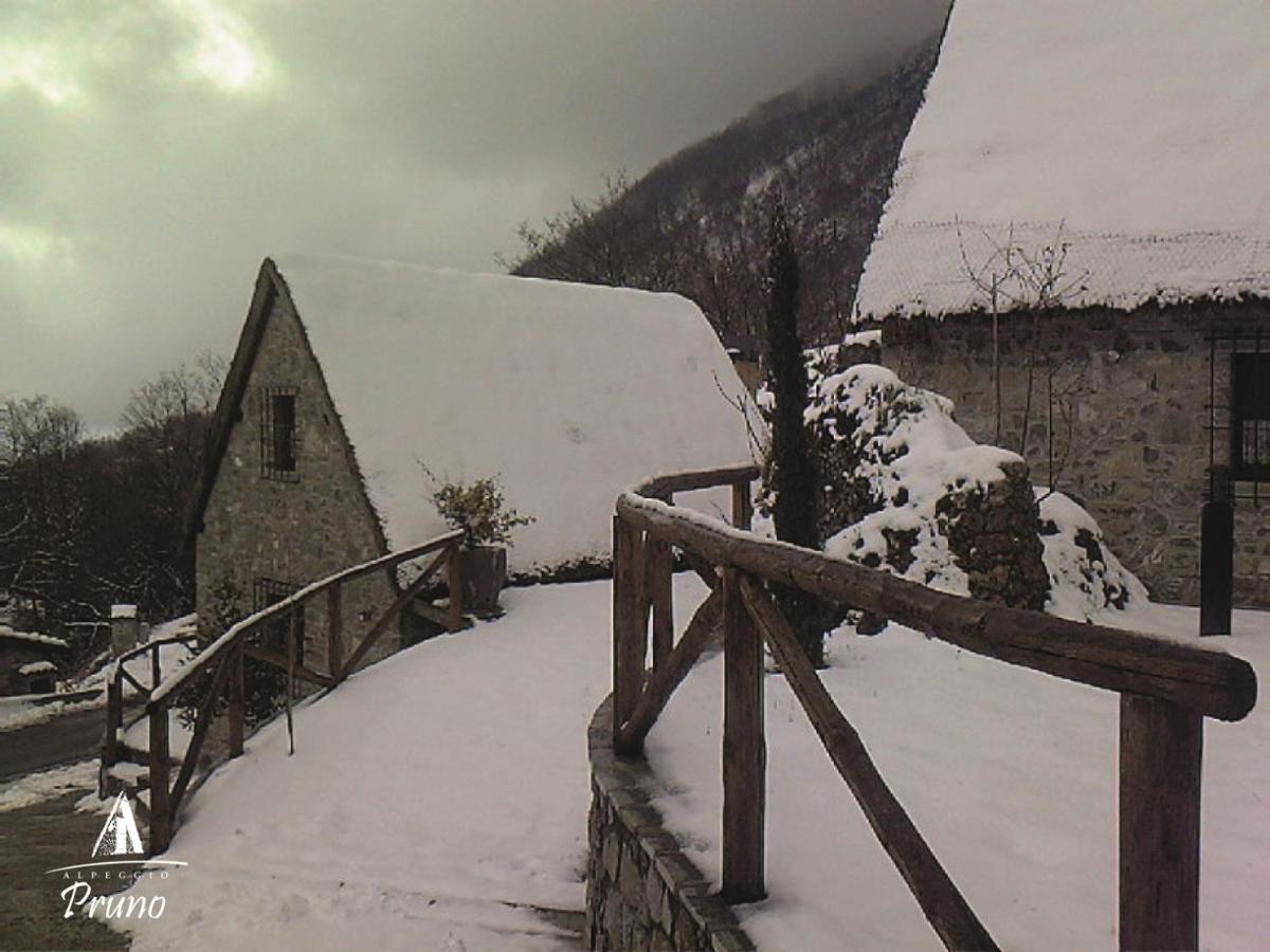 Vila Alpeggio Pruno Corfino Exteriér fotografie
